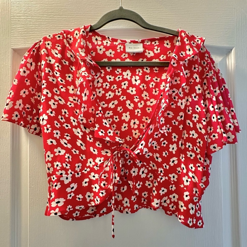 Rue Stiic red floral tie front top